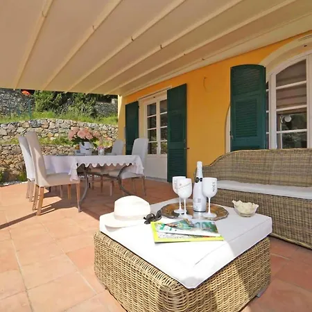 Expansive Estate With Modern Stylish Ambiance Villa La Spezia